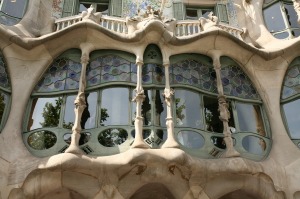 Gaudi, Casa Ballo, organic architecture